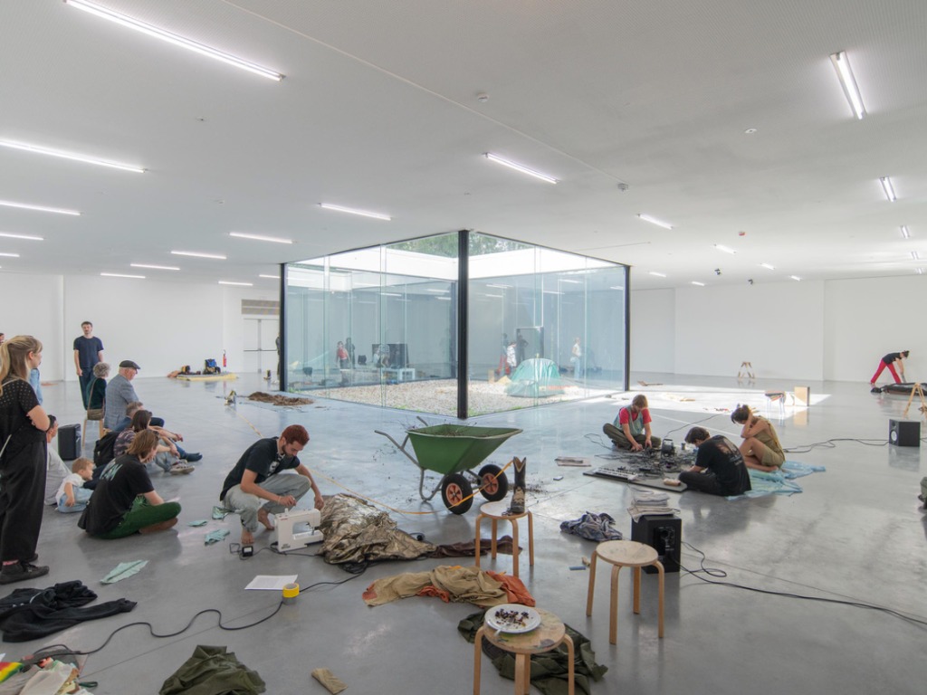 the art of noticing, 2023, Installation view Museum Dhondt-Dhaenens, Sint-Martens Latem